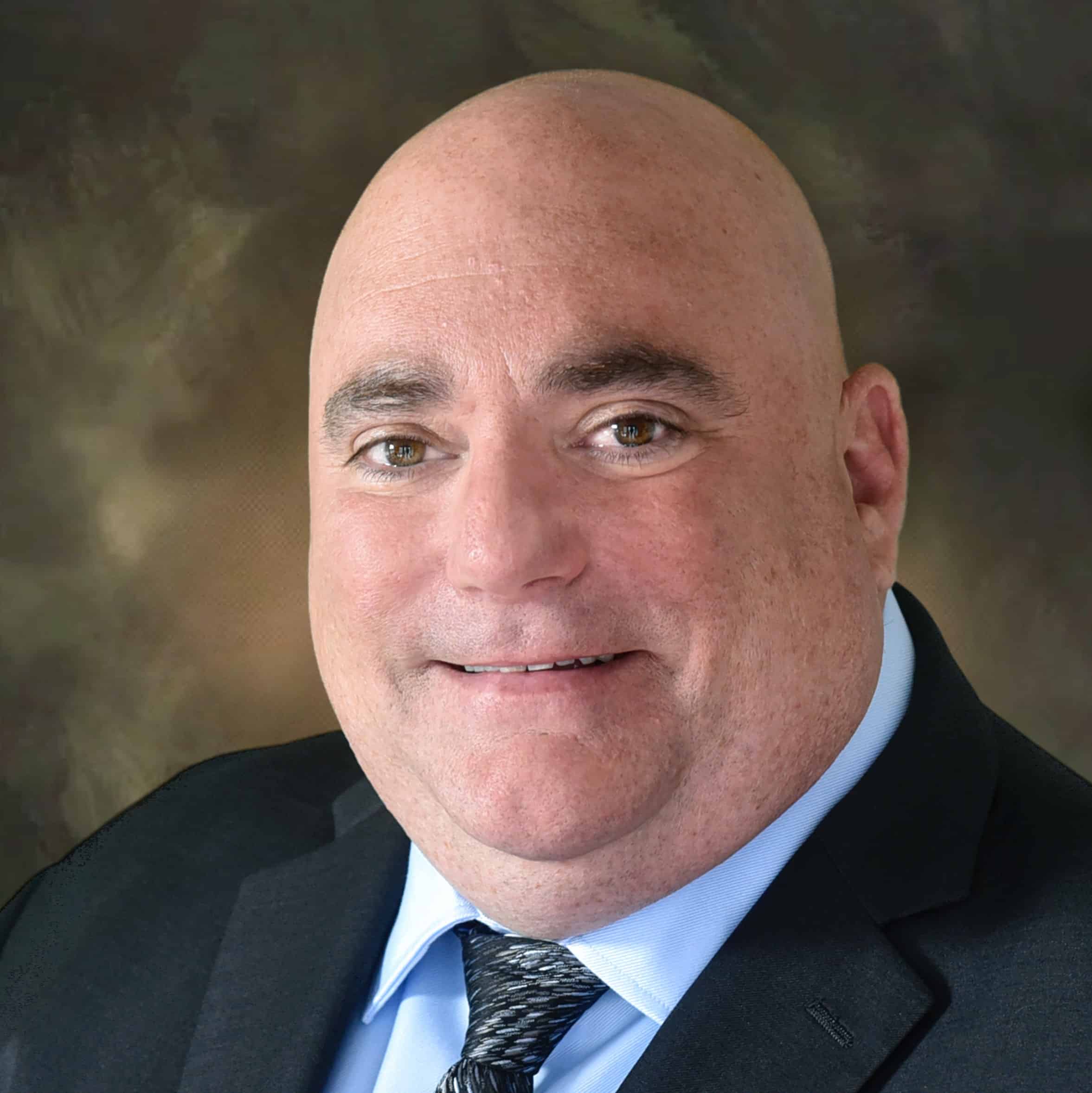 Chris McLean headshot